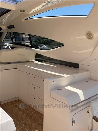 CAYMAN YACHTS - CAYMAN 48 - exteriors