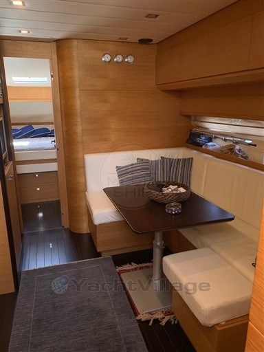 CAYMAN YACHTS - CAYMAN 48 - interiors