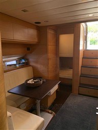 CAYMAN YACHTS - CAYMAN 48 - interiors