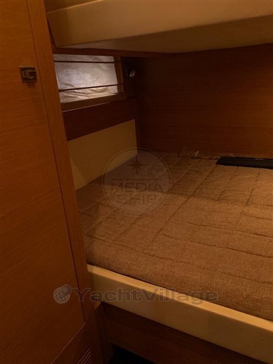 CAYMAN YACHTS - CAYMAN 48 - interiors