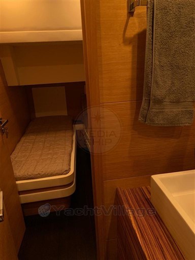CAYMAN YACHTS - CAYMAN 48 - interiors