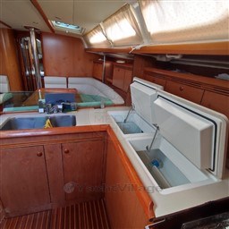 JEANNEAU - SUN ODYSSEY 43 LEGEND - interiors