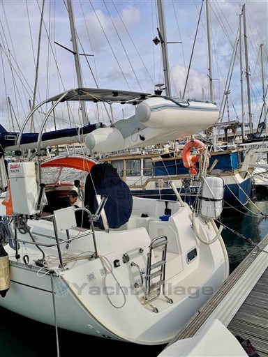 BENETEAU - OCEANIS 321 - exteriors