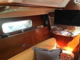 BENETEAU - OCEANIS 321 - interiors