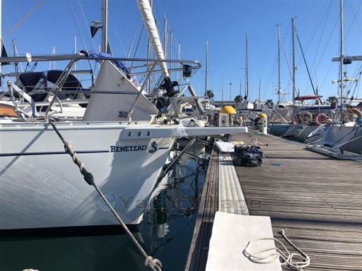 BENETEAU - OCEANIS 321 - exteriors