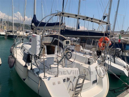 BENETEAU - OCEANIS 321 - exteriors