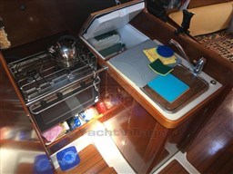 BENETEAU - OCEANIS 321 - interiors
