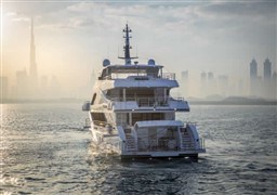 GULF CRAFT - MAJESTY 140 - exteriors