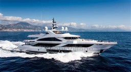 GULF CRAFT - MAJESTY 140 - exteriors