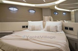 PERSHING - PERSHING 62 - interiors