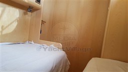 DI DONNA - SERAPO 42 CABIN - interiors