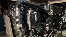 NAUTICA ESPOSITO - FUTURA CABIN 38 - motors