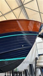 NAUTICA ESPOSITO - FUTURA CABIN 38 - exteriors