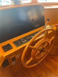 SELENE YACHTS - SELENE 47 - electronic