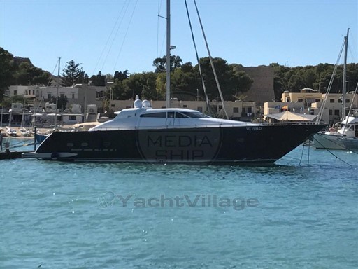 TECNOMAR - VELVET 26 - exteriors