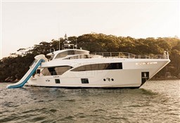 GULF CRAFT - MAJESTY 100 - exteriors