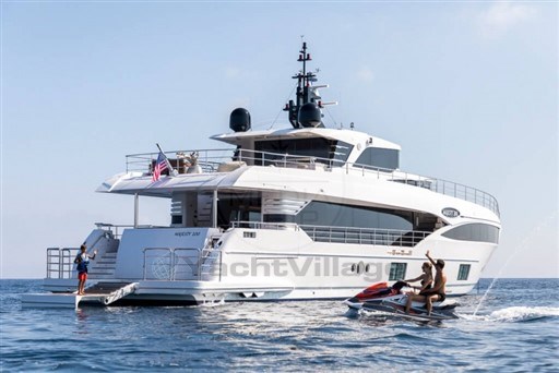 GULF CRAFT - MAJESTY 100 - exteriors