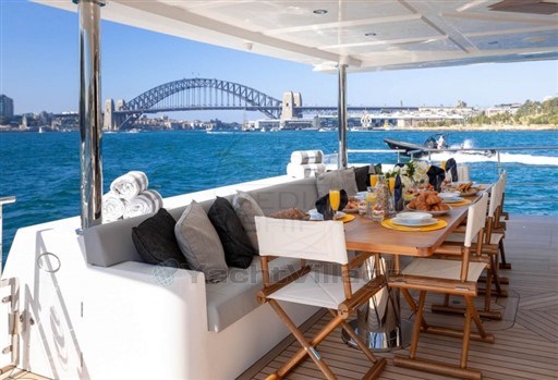 GULF CRAFT - MAJESTY 100 - exteriors
