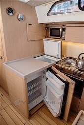 BENETEAU - OCEANIS 51.1 - interiors