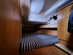DELPHIA YACHTS - DELPHIA 40 - interiors