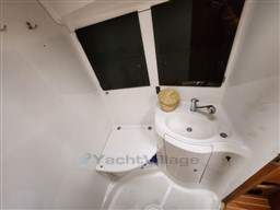 DELPHIA YACHTS - DELPHIA 40 - interiors