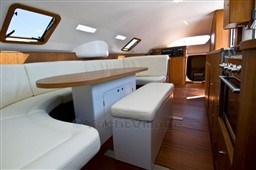 LATINI - CAT 43 - interiors