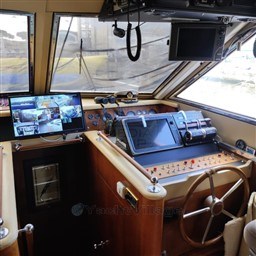 VERSILCRAFT - ULTRAPHANTOM - electronic