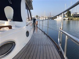 ROSE ISLAND - ROSE ISLAND LOBSTER 49 - exteriors