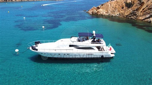 GUY MARINE - GUY COUACH 2100 - exteriors