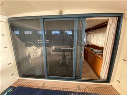 GUY MARINE - GUY COUACH 2100 - exteriors