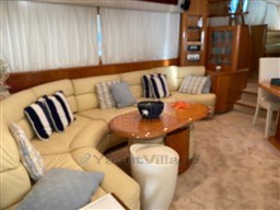 GUY MARINE - GUY COUACH 2100 - interiors