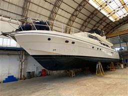 GUY MARINE - GUY COUACH 2100 - exteriors