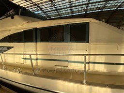 GUY MARINE - GUY COUACH 2100 - exteriors