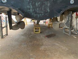 GUY MARINE - GUY COUACH 2100 - exteriors