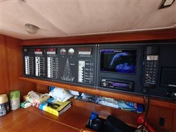 COMAR YACHTS - GENESI 43 - electronic