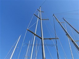 COMAR YACHTS - GENESI 43 - exteriors