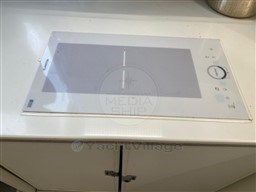 LUHRS - LUHRS 380 - interiors