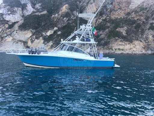 LUHRS - LUHRS 380 - exteriors