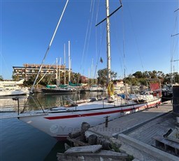 CUSTOM BUILT - NOVA 46 - exteriors