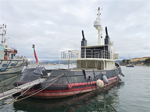 HUMBER ST. ANDREWS - RIMORCHIATORE 27 MT - exteriors