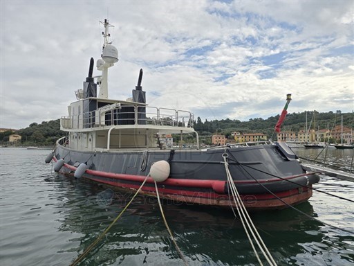 HUMBER ST. ANDREWS - RIMORCHIATORE 27 MT - exteriors