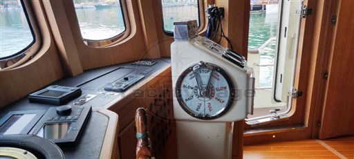 HUMBER ST. ANDREWS - RIMORCHIATORE 27 MT - electronic