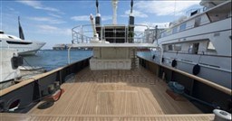 HUMBER ST. ANDREWS - RIMORCHIATORE 27 MT - exteriors