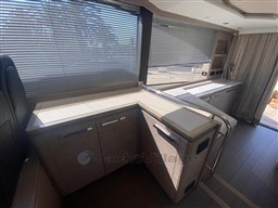 CAYMAN YACHTS - CAYMAN 600 - interiors