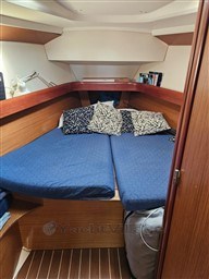 JEANNEAU - SUN ODYSSEY 42 DS - interiors