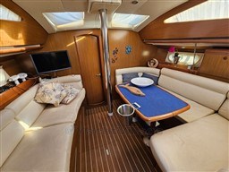 JEANNEAU - SUN ODYSSEY 42 DS - interiors