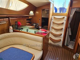 JEANNEAU - SUN ODYSSEY 42 DS - interiors