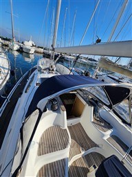 JEANNEAU - SUN ODYSSEY 42 DS - exteriors