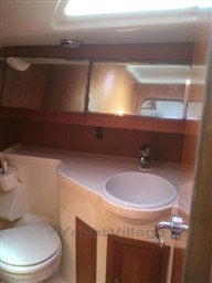 COMAR YACHTS - COMET 38s - interiors