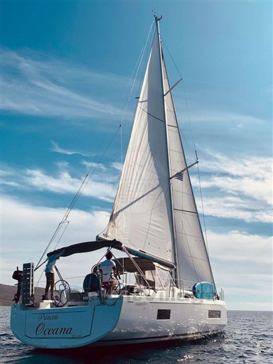 BENETEAU - OCEANIS 51.1 - exteriors